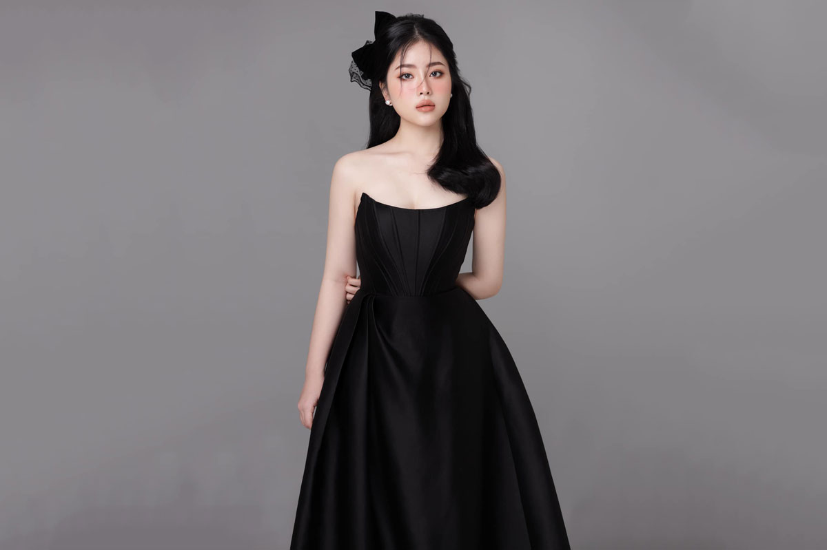 Ngắm nhan sắc bạn gái hot girl của Nguyễn Quốc Việt - Ảnh 9.