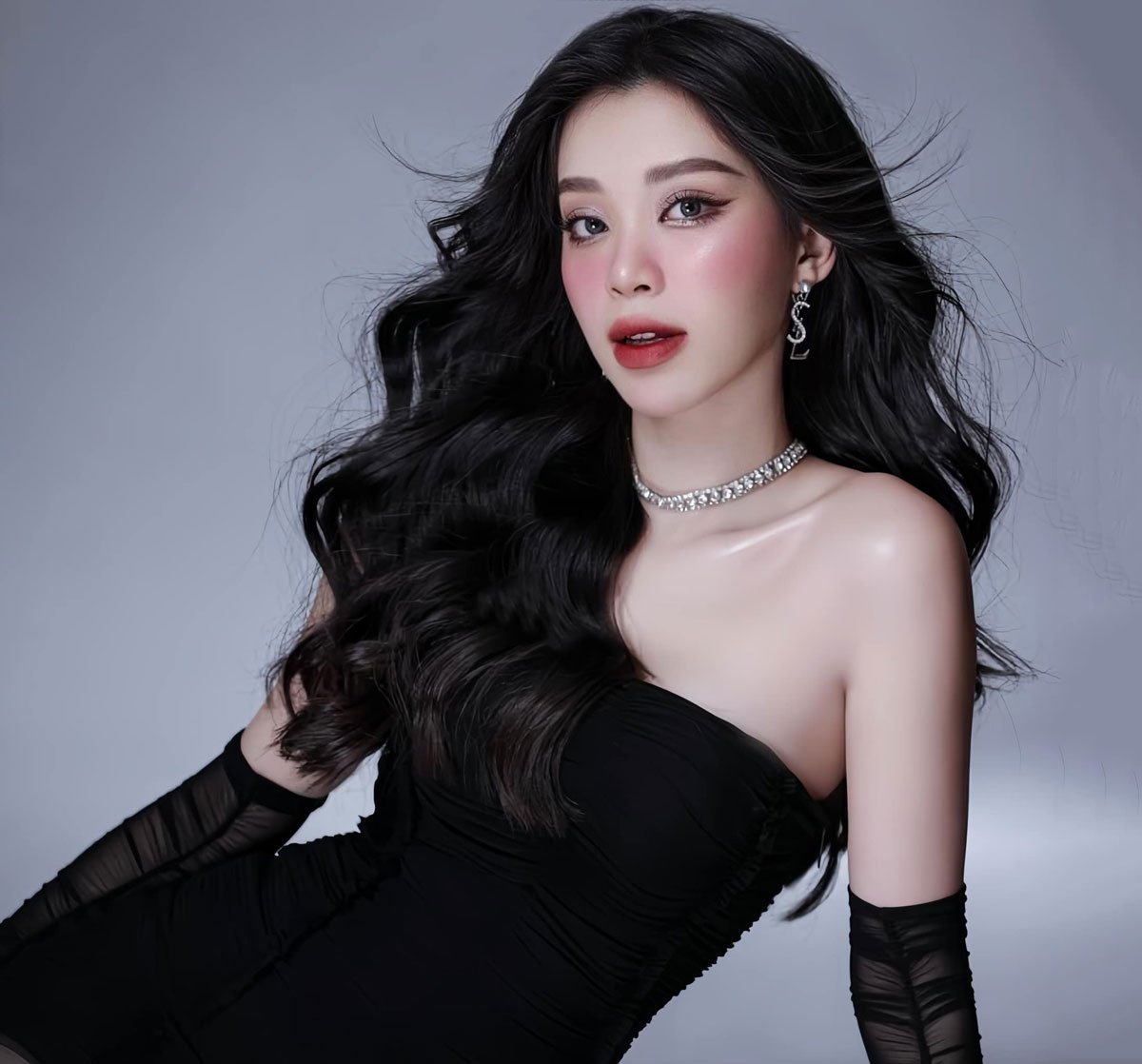 Ngắm nhan sắc bạn gái hot girl của Nguyễn Quốc Việt - Ảnh 10.