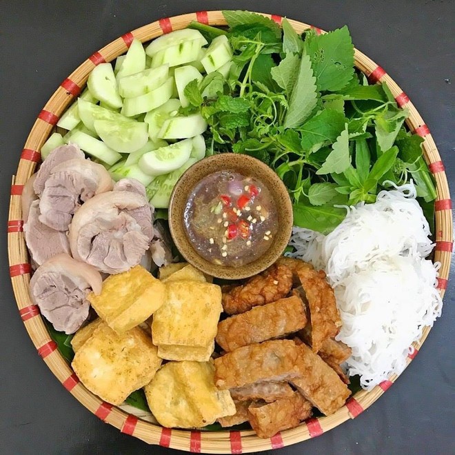 Bún đậu mắm tôm vượt xa ngoài Hà Nội - Ảnh 2.