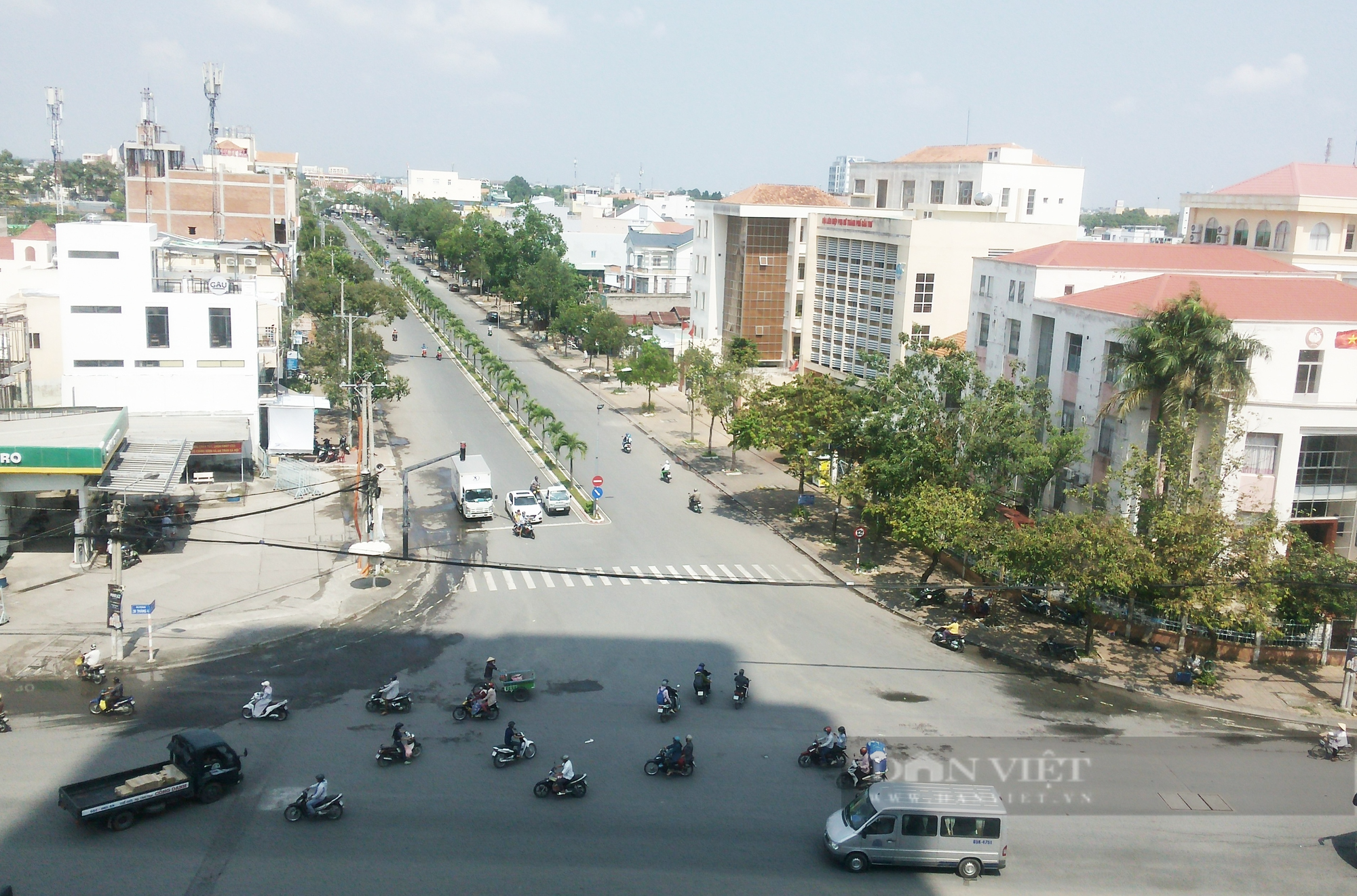 Cần Thơ tính đến phương án thu phí đậu xe - Ảnh 1.