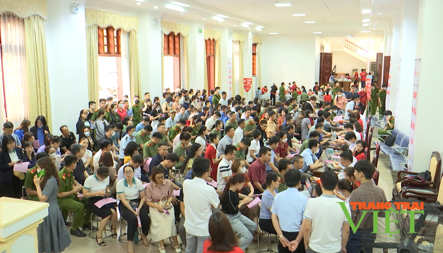 Lai Châu: Lan tỏa phong trào hiến máu tình nguyện - Ảnh 2. Lai Châu: Lan tỏa phong trào hiến máu tình nguyện - Ảnh 2.