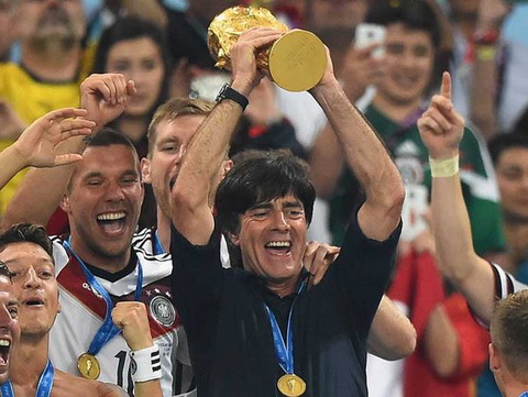 Indonesia &quot;trảm&quot; HLV Shin Tae-yong, vung &quot;tiền tấn&quot; mời HLV Joachim Low? - Ảnh 1.