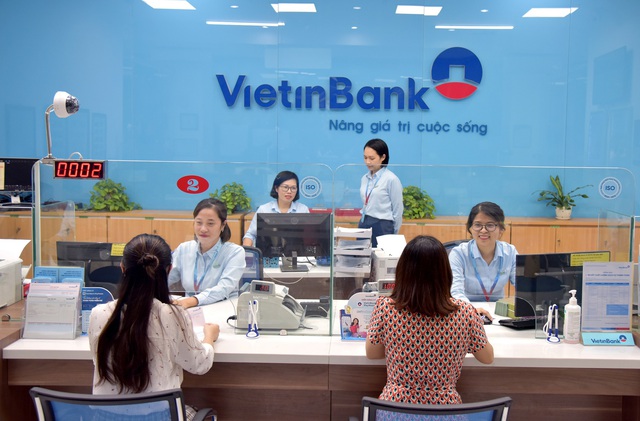 Lãi suất liên ngân hàng giảm mạnh, nhà băng lớn "hãm" huy động vốn - Ảnh 2. Lãi suất liên ngân hàng giảm mạnh, nhà băng lớn "hãm" huy động vốn - Ảnh 2.