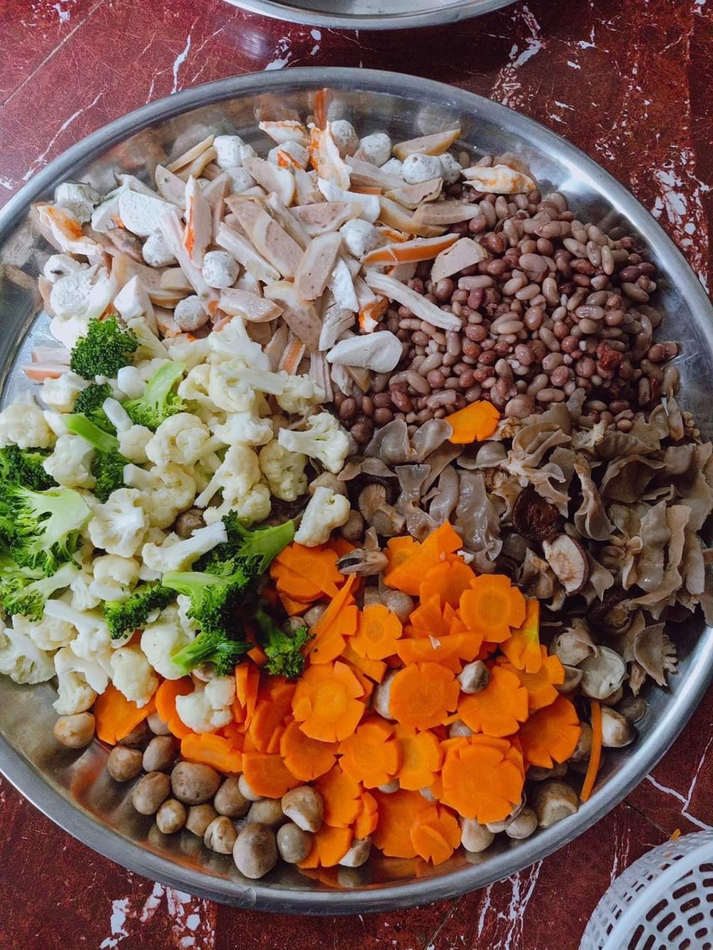 Đậm đà vị lẩu cù lao - Ảnh 1.