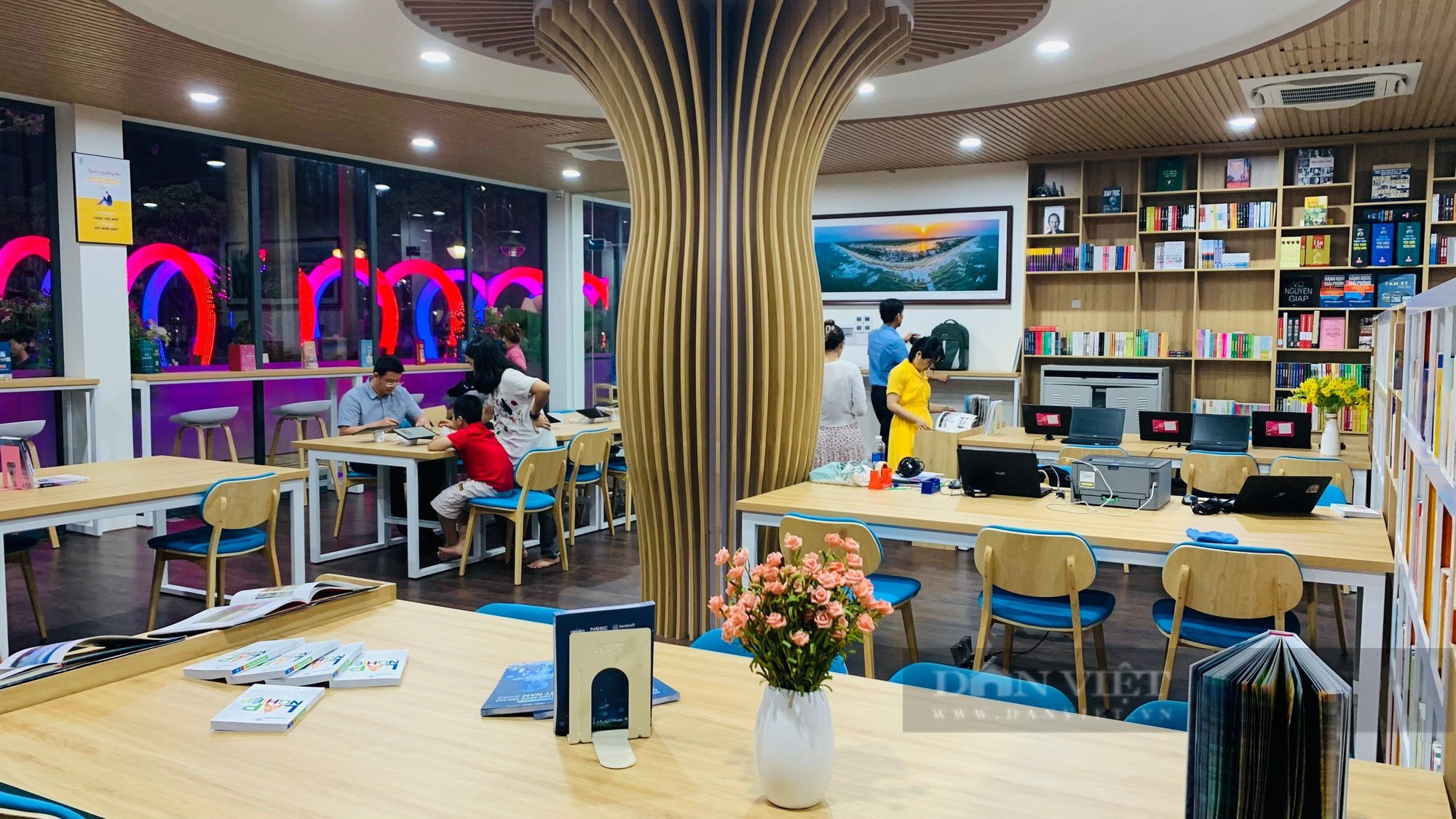 Quảng Nam: Thành phố Tam Kỳ “nợ” hơn trăm hồ sơ của dân đang chờ xử lý - Ảnh 2. Quảng Nam: Thành phố Tam Kỳ “nợ” hơn trăm hồ sơ của dân đang chờ xử lý - Ảnh 2.