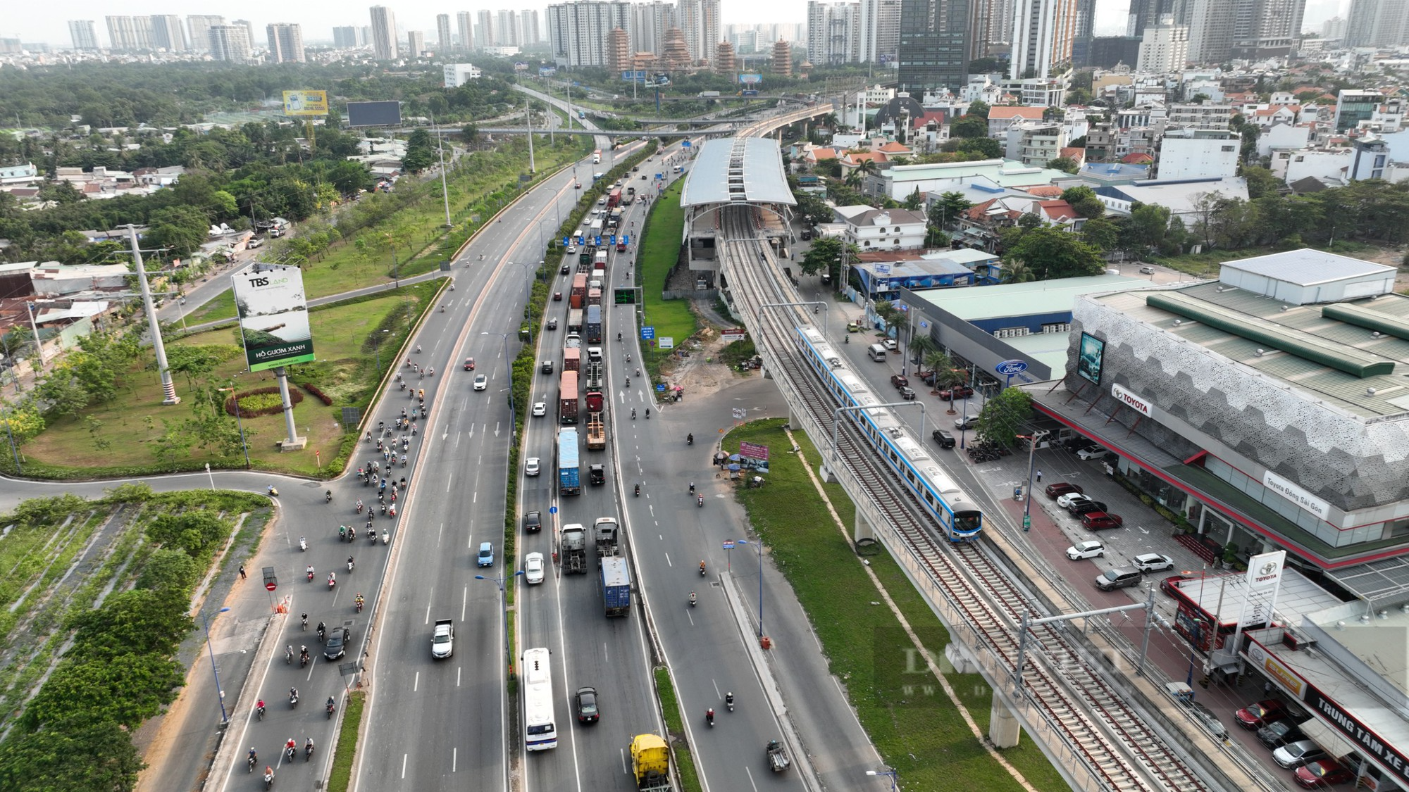 TP.HCM xin cơ chế huy động 16 tỷ USD từ trái phiếu quốc tế để làm Metro - Ảnh 1.