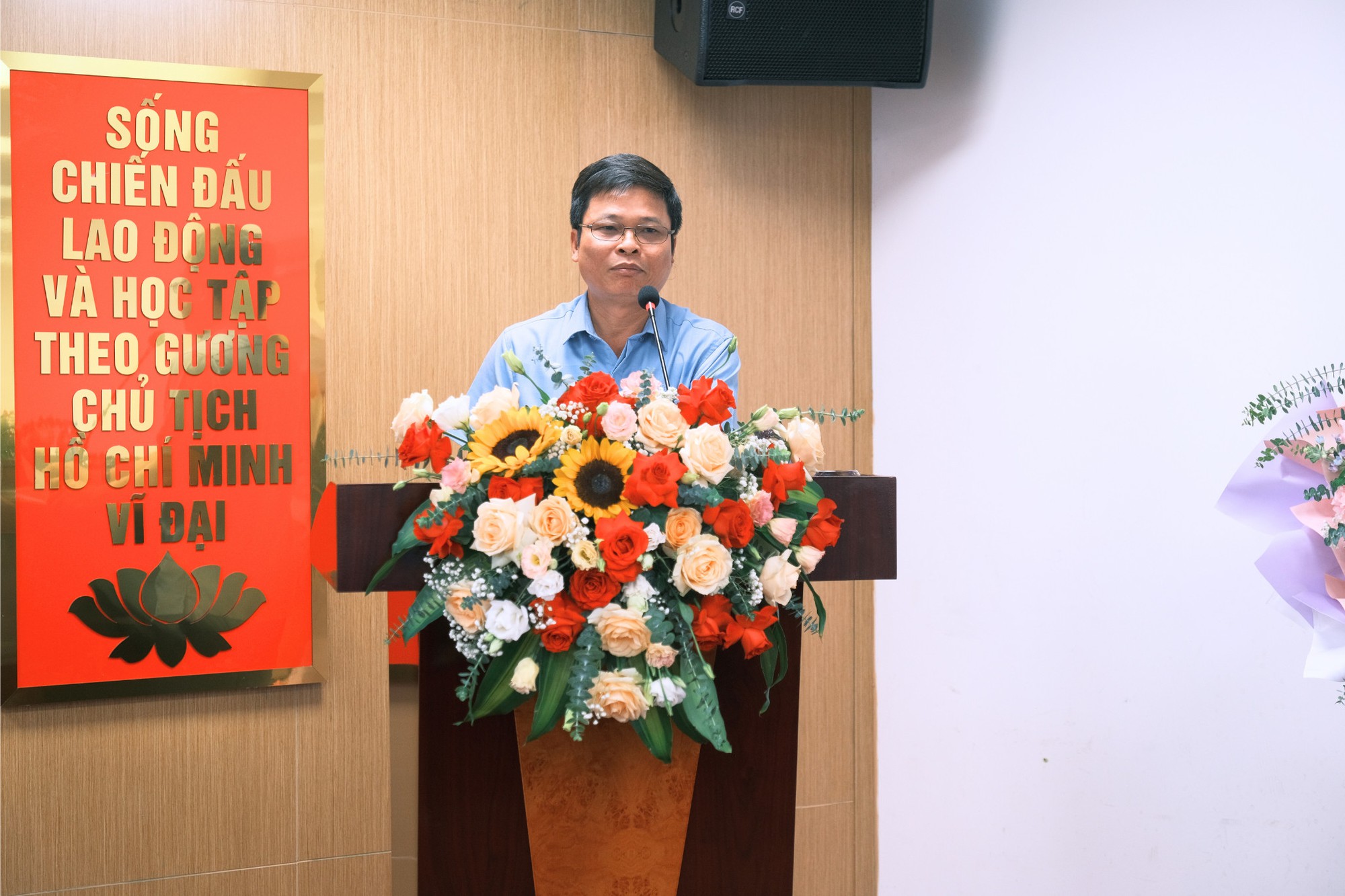 ĐHĐCĐ Bảo hiểm Agribank: Thông qua kế hoạch lợi nhuận 305 tỷ đồng, cổ tức năm 2022 tỷ lệ 20% - Ảnh 2.