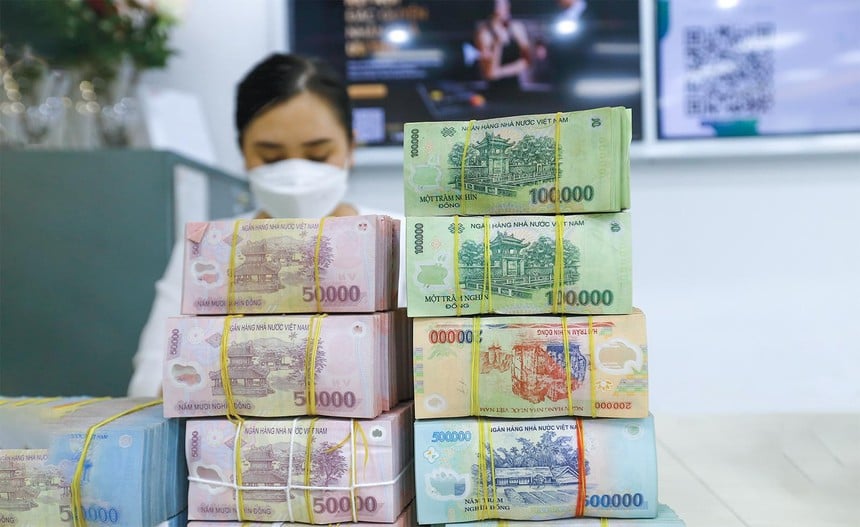 Bất ngờ vì quyết định giảm lãi suất, chuyên gia chỉ ra điểm &quot;đặc biệt&quot; - Ảnh 2.