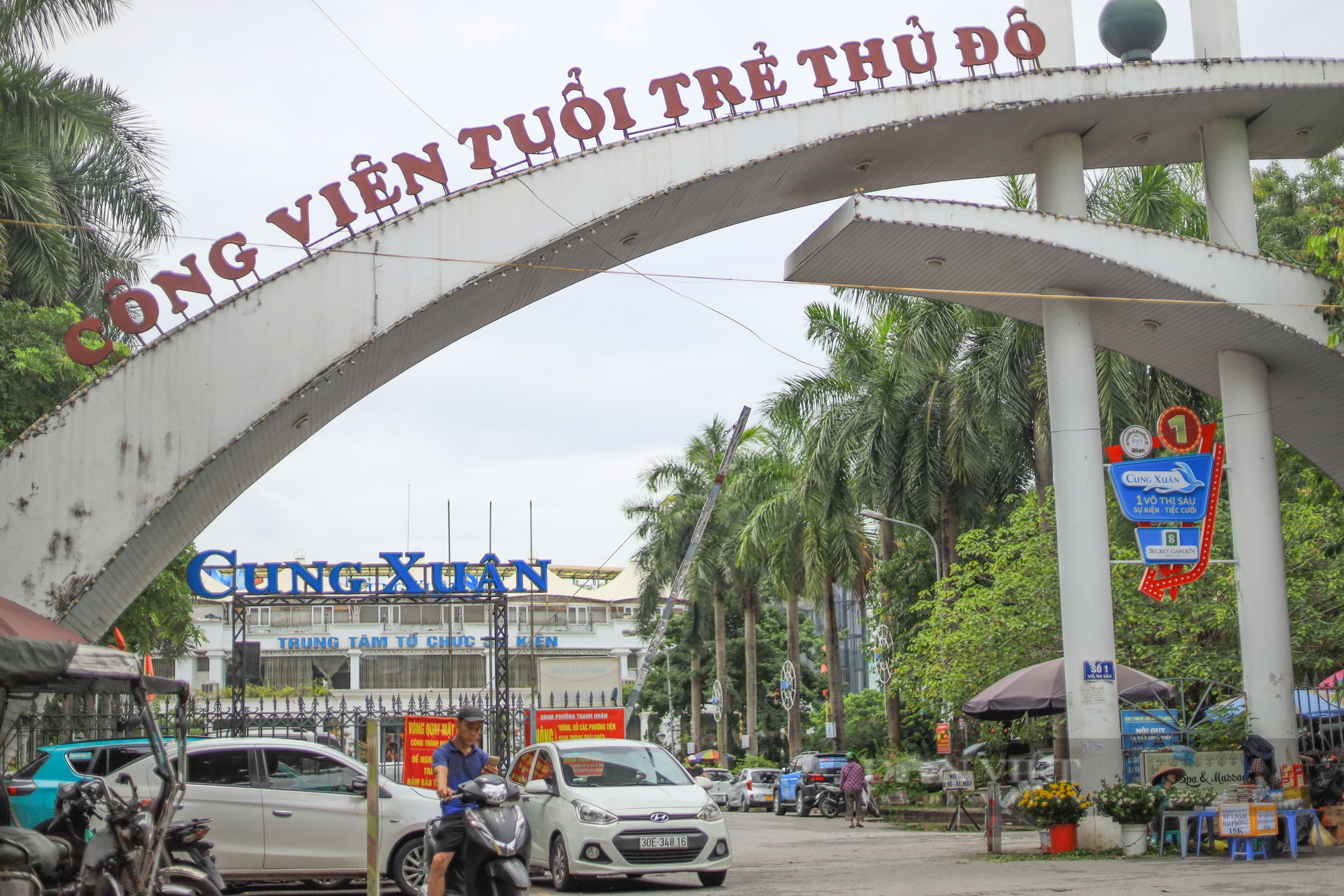 Công viên Tuổi trẻ sau một tháng xử lý sai phạm  - Ảnh 1.