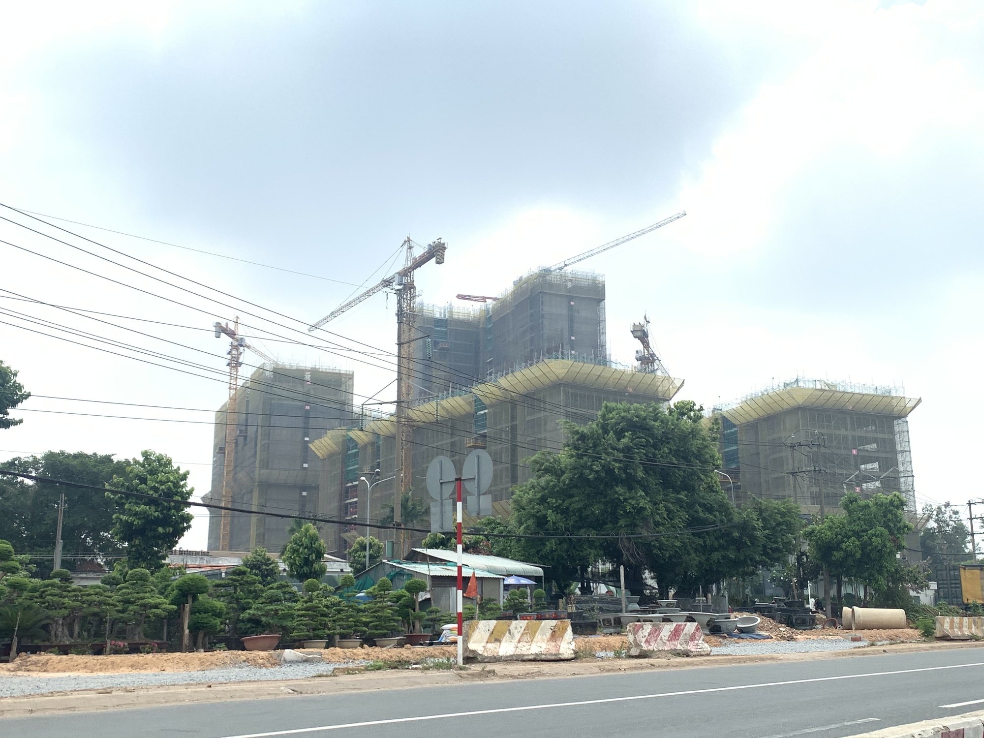 Gỡ vướng dự án, nhà đầu tư củng cố niềm tin   - Ảnh 3.