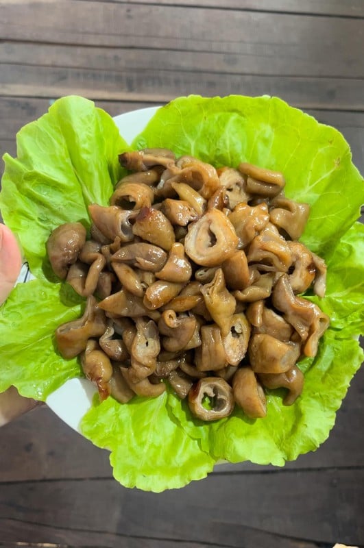 Loạt mâm cơm miền Tây khiến ai cũng muốn bỏ phố về quê - Ảnh 10.