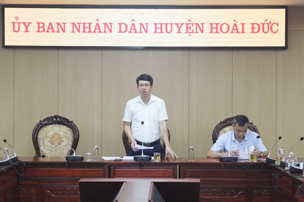 Hoài Đức bay flycam để đo đạc, lập bản đồ hiện trạng đất nông nghiệp - Ảnh 1.