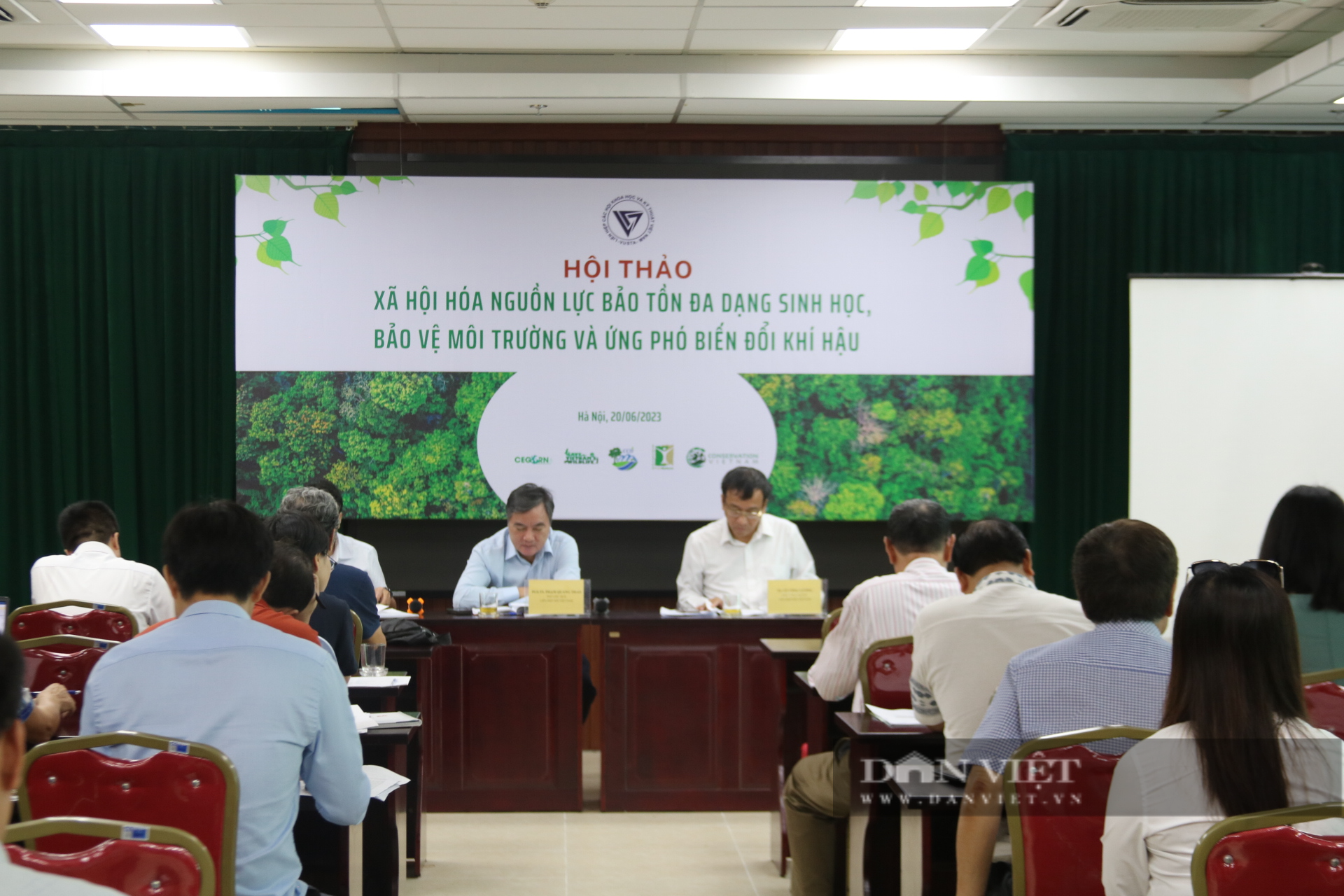 Thúc đẩy đổi mới công nghệ, chuyển đổi số để bảo vệ tài nguyên thiên nhiên và môi trường - Ảnh 1.