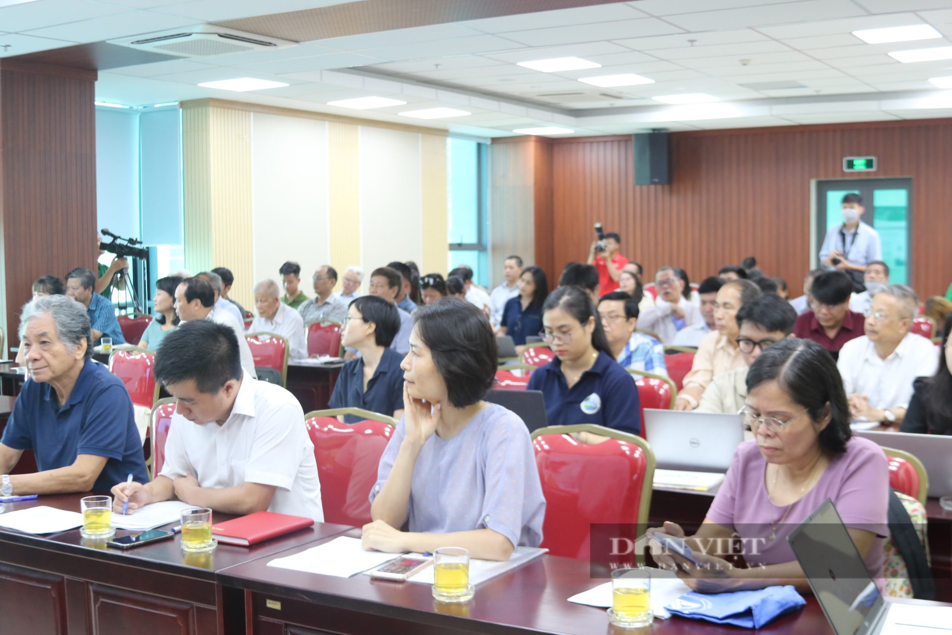 Thúc đẩy đổi mới công nghệ, chuyển đổi số để bảo vệ tài nguyên thiên nhiên và môi trường - Ảnh 3.