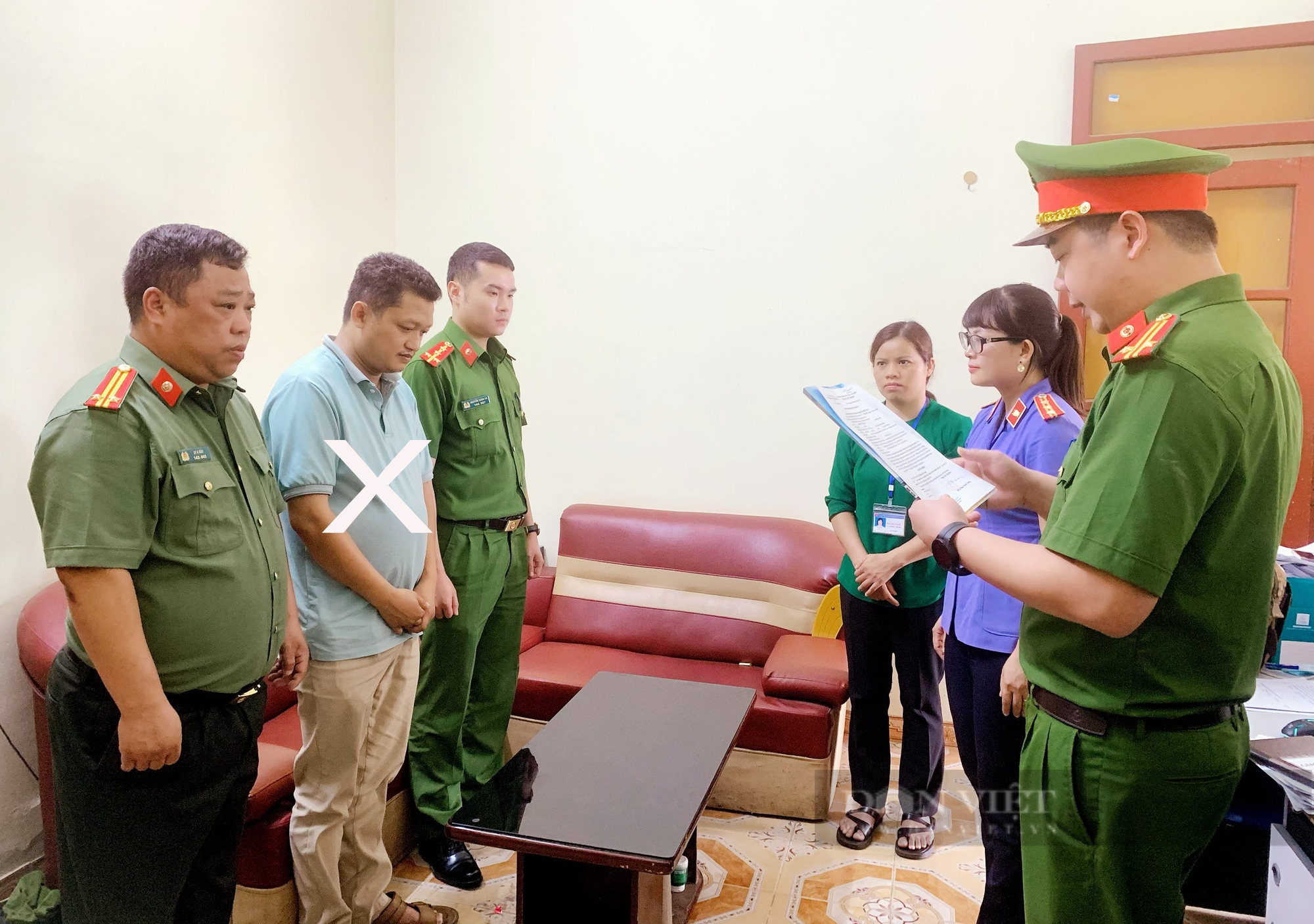 Bắt 2 cán bộ trường Đại học Tây Bắc lập khống hồ sơ thanh quyết toán hơn 1,3 tỷ đồng - Ảnh 3.