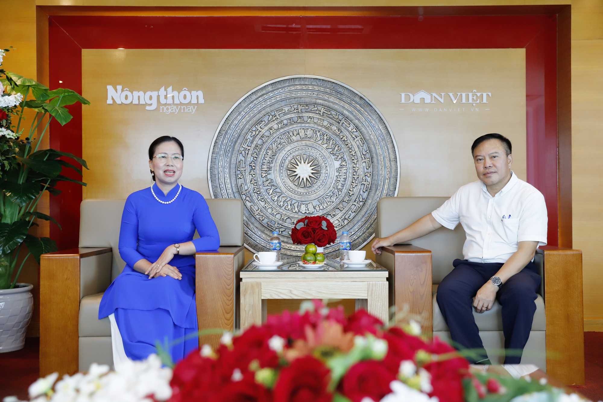 Đại diện lãnh đạo Thường trực BCH Trung ương Hội Nông dân Việt Nam chúc mừng Báo NTNN/Dân việt ngày 21/6 - Ảnh 2.