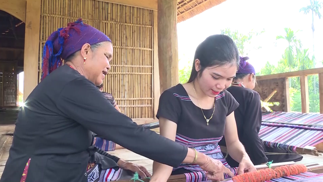 Quảng Ngãi:Sở VH-TT&DL trình phê duyệt “nhầm” nhiệm vụ được UBND tỉnh giao - Ảnh 3. Quảng Ngãi:Sở VH-TT&DL trình phê duyệt “nhầm” nhiệm vụ được UBND tỉnh giao - Ảnh 3.