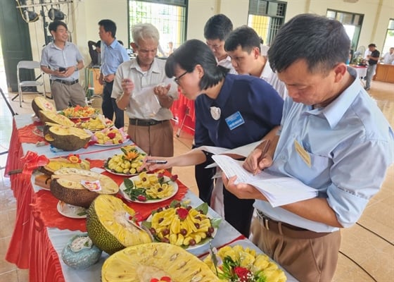 Thứ quả đặc sản không thể thiếu trong mâm lễ vật dâng cúng Thánh ở Sơn Tây được đem đi thi - Ảnh 2.