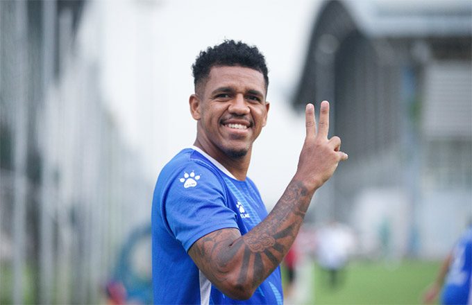 Nam Định chiêu mộ Coutinho thi đấu giai đoạn 2 V.League 2023 - Ảnh 2.