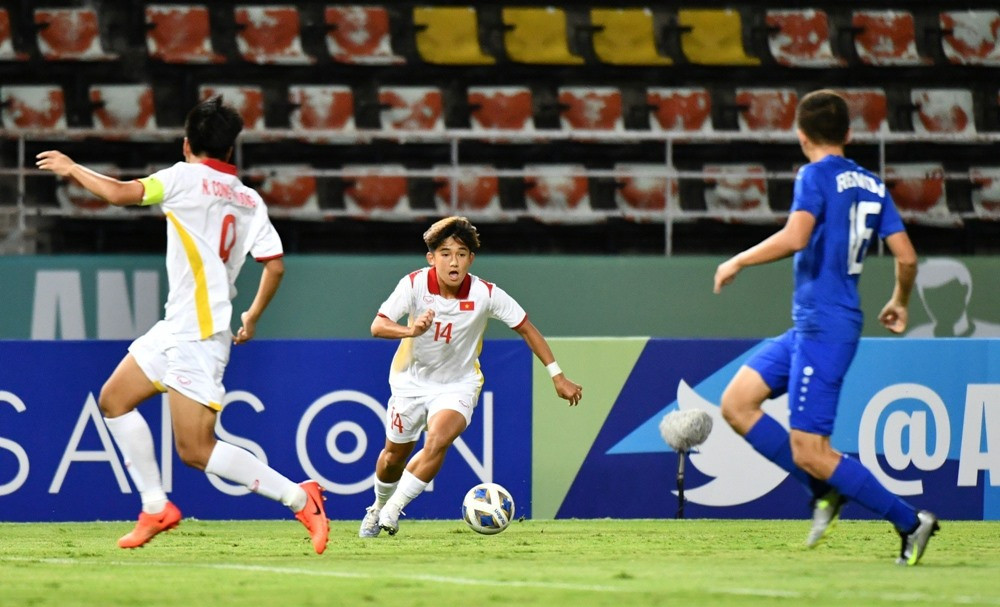 CĐV châu Á đồng loạt khen: &quot;U17 Việt Nam đã thắng trong thất bại&quot; - Ảnh 1.