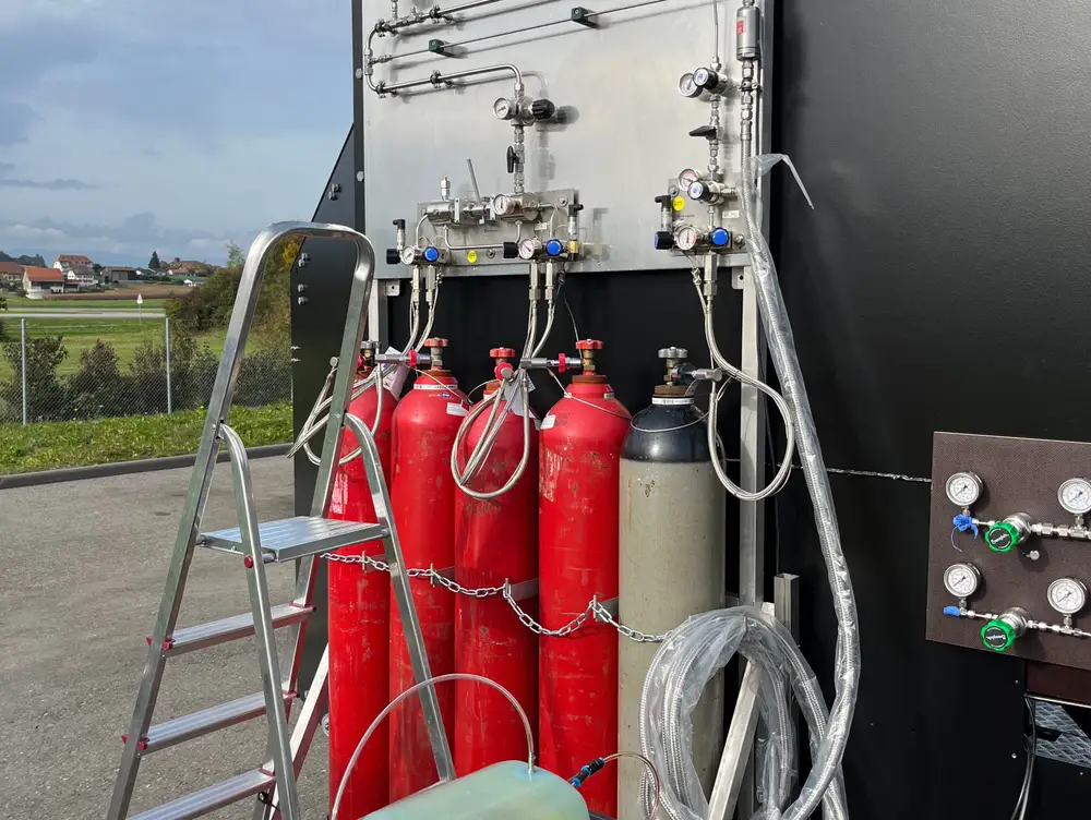 Cận cảnh máy bay siêu thanh chạy bằng hydro, bay 5.800 km hết 90 phút - Ảnh 7.