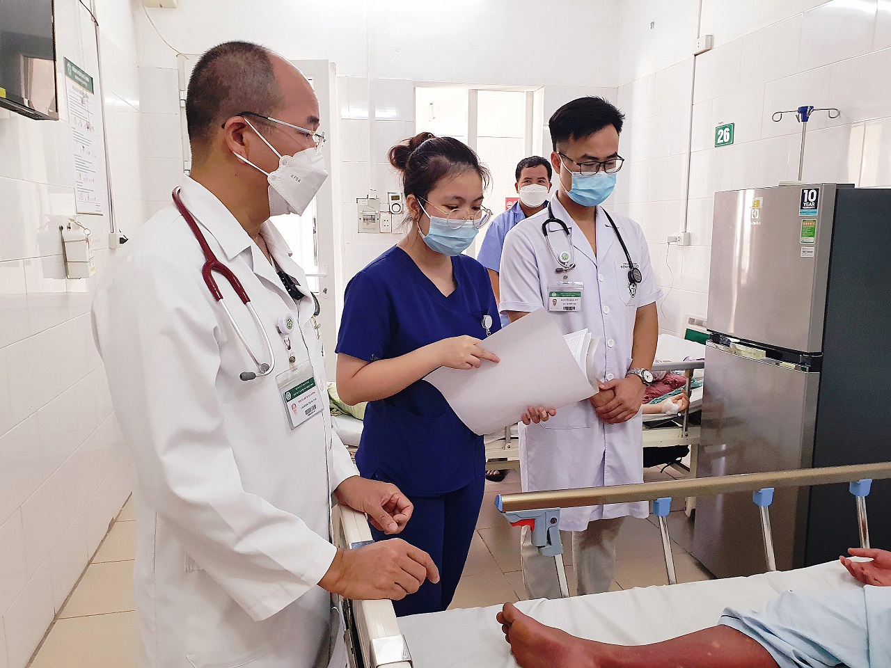 Gia tăng số ca sốt xuất huyết có dấu hiệu cảnh báo ngay từ đầu mùa dịch - Ảnh 1.