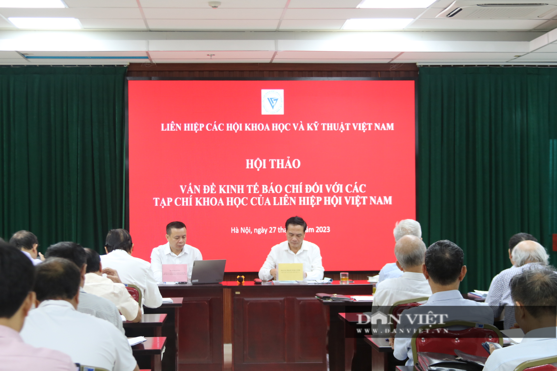 Câu chuyện chuyển đổi số báo chí: Khi nội dung là &quot;vua&quot;, công nghệ là &quot;nữ hoàng&quot; - Ảnh 1.