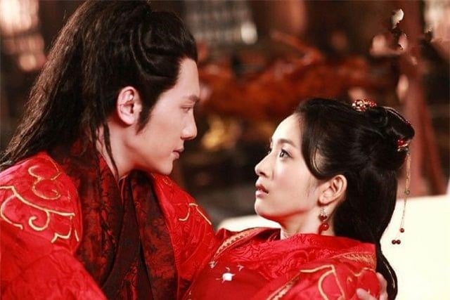 Mỹ nhân nào lấy lính giữ cổng thành, sinh 8 con thì 4 trai làm hoàng đế? - Ảnh 1.