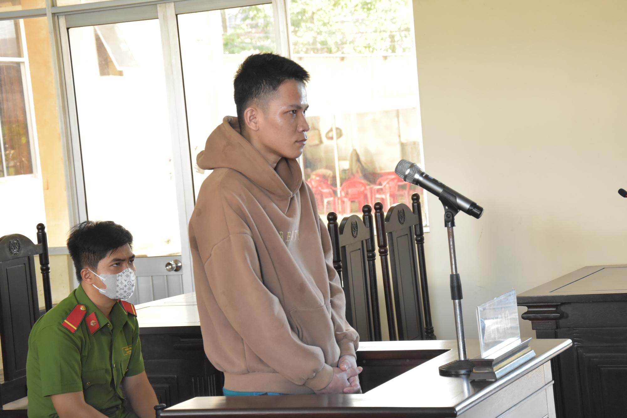 Bạc Liêu: Tử hình thanh niên sát hại người đàn ông lái xe ôm - Ảnh 1.