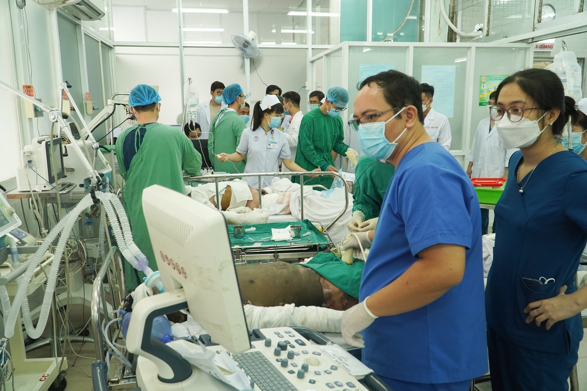 Vụ đốt phòng trọ ở Đồng Nai: Nhiều người bỏng 90%, tiên lượng xấu - Ảnh 3.