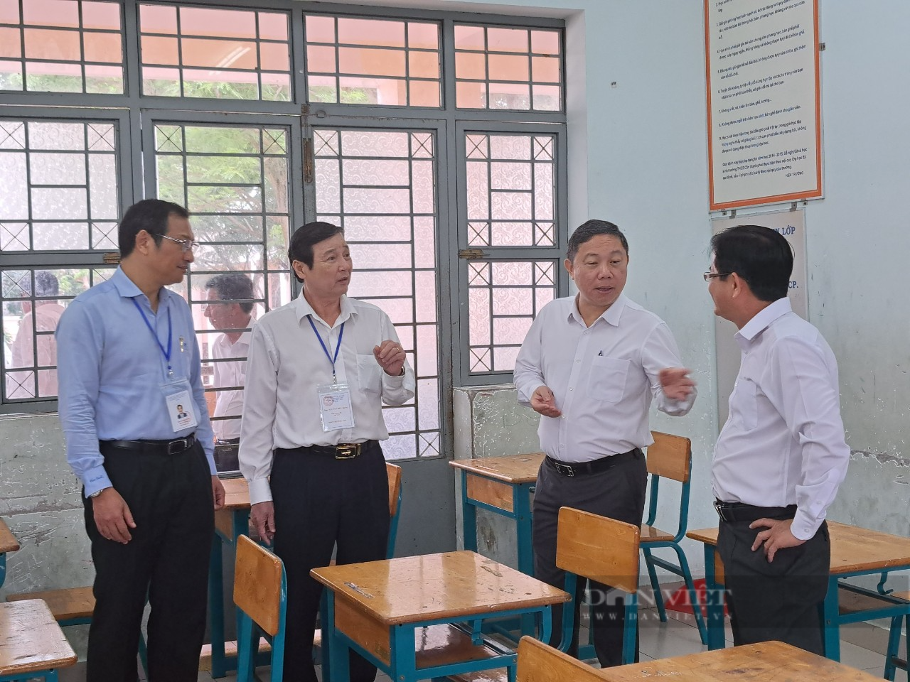Kỳ thi lớp 10 tại TP.HCM: Thí sinh xã đảo Thạnh An được &quot;hỗ trợ đặc biệt&quot; khi lên đất liền dự thi - Ảnh 1.