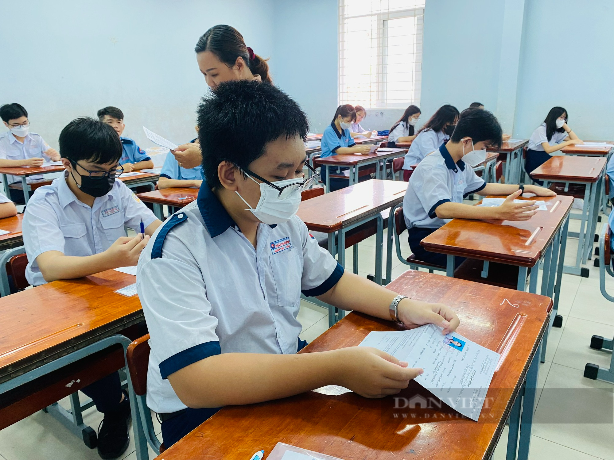Đề thi tuyển sinh lớp 10 môn Văn  tại TP.HCM: &quot;Đề mới lạ, dài nhưng không khó&quot; - Ảnh 5.