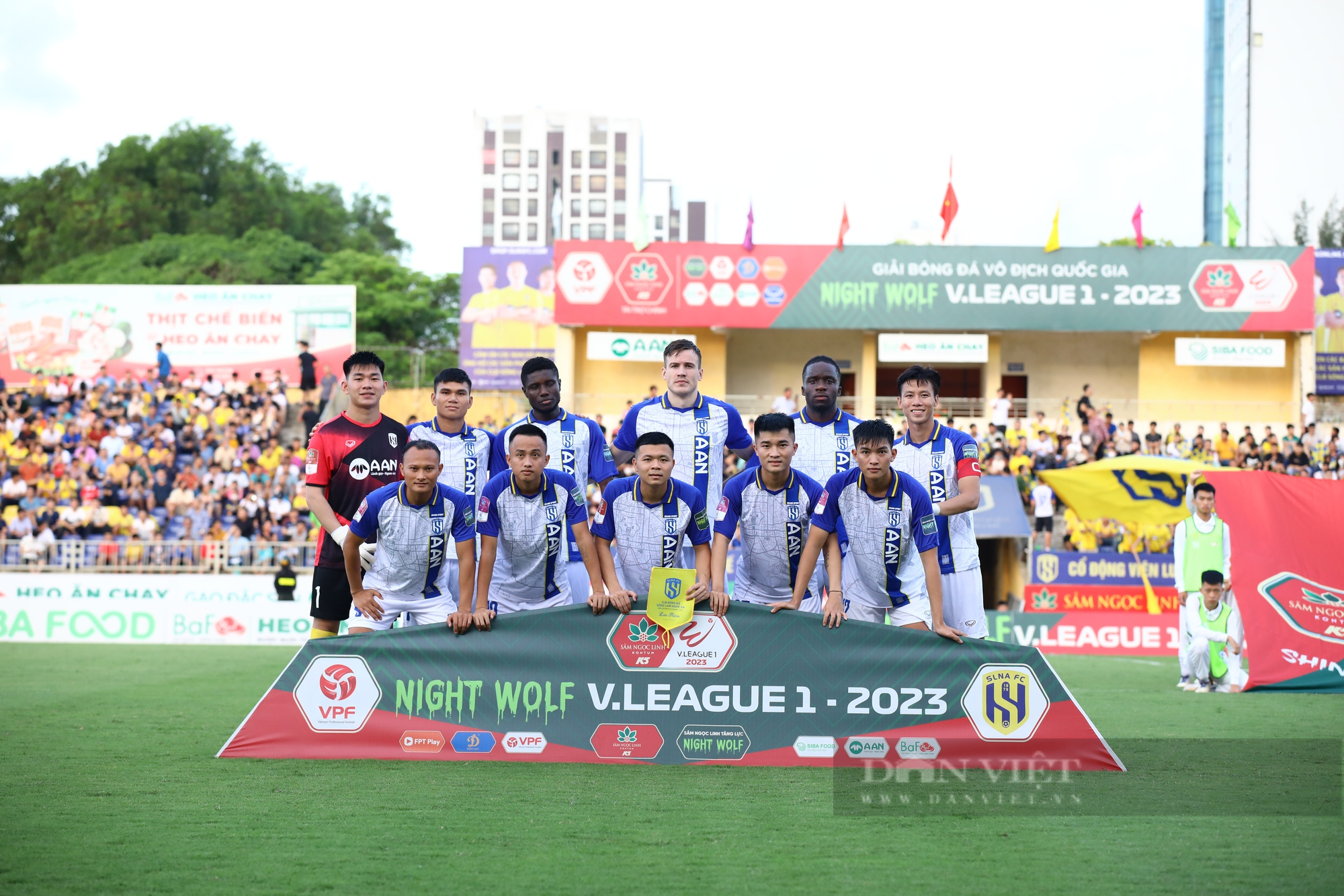 Kết quả vòng 11 V.League 2023: SLNA đánh bại TP.HCM trên sân Vinh - Ảnh 1.