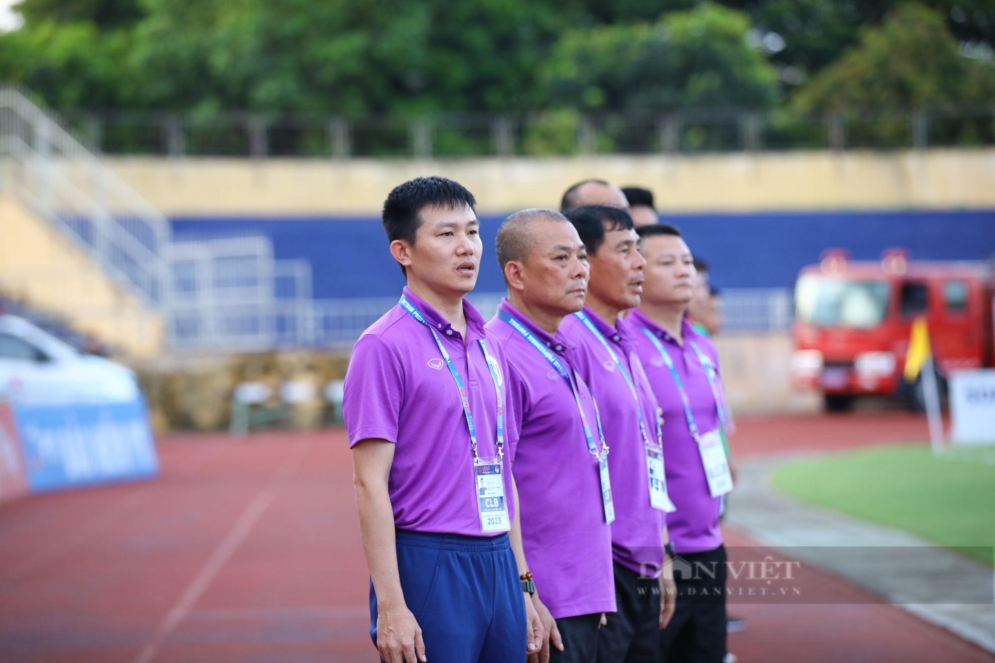 Kết quả vòng 11 V.League 2023: SLNA đánh bại TP.HCM trên sân Vinh - Ảnh 2.