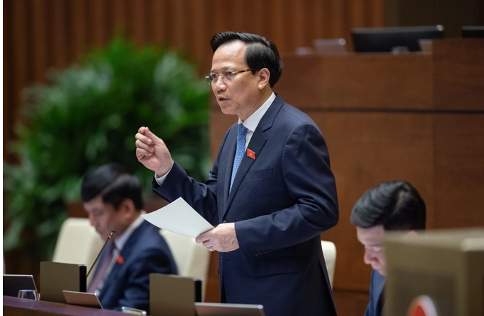 Bộ trưởng Đào Ngọc Dung: “Tuyệt đại bộ phận rút BHXH một lần rơi vào công nhân, công chức viên chức ít” - Ảnh 1.