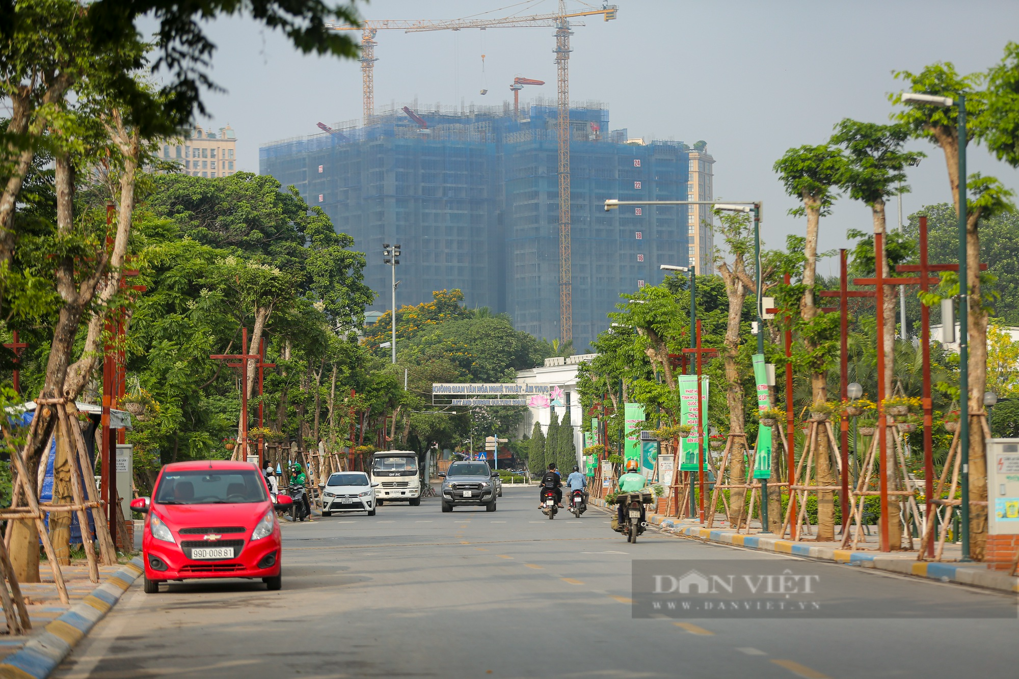 Chuyên gia dự báo thời tiết: Miền Bắc giảm nhiệt, biển Đông chuẩn bị đón bão? - Ảnh 2.