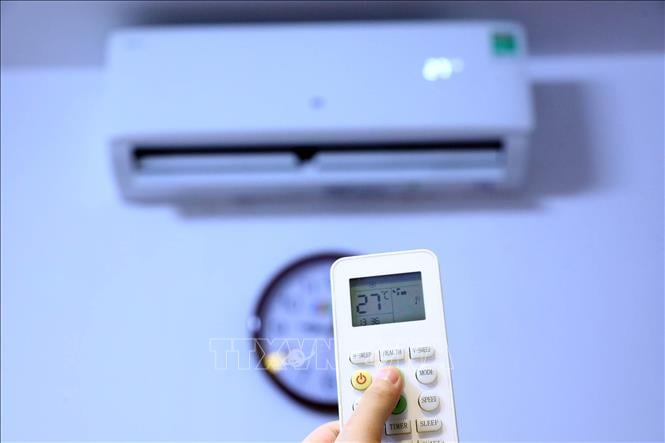 Hà Nội thực hiện các biện pháp tiết kiệm điện - Ảnh 4.