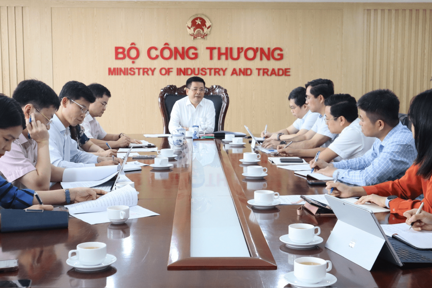 Bộ Công Thương lập đoàn thanh tra về cung ứng điện - Ảnh 1.