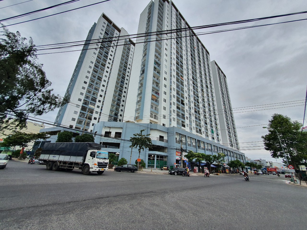 Thị trường bất động sản quý II ở Khánh Hòa sôi động - Ảnh 1. Thị trường bất động sản quý II ở Khánh Hòa sôi động - Ảnh 1.