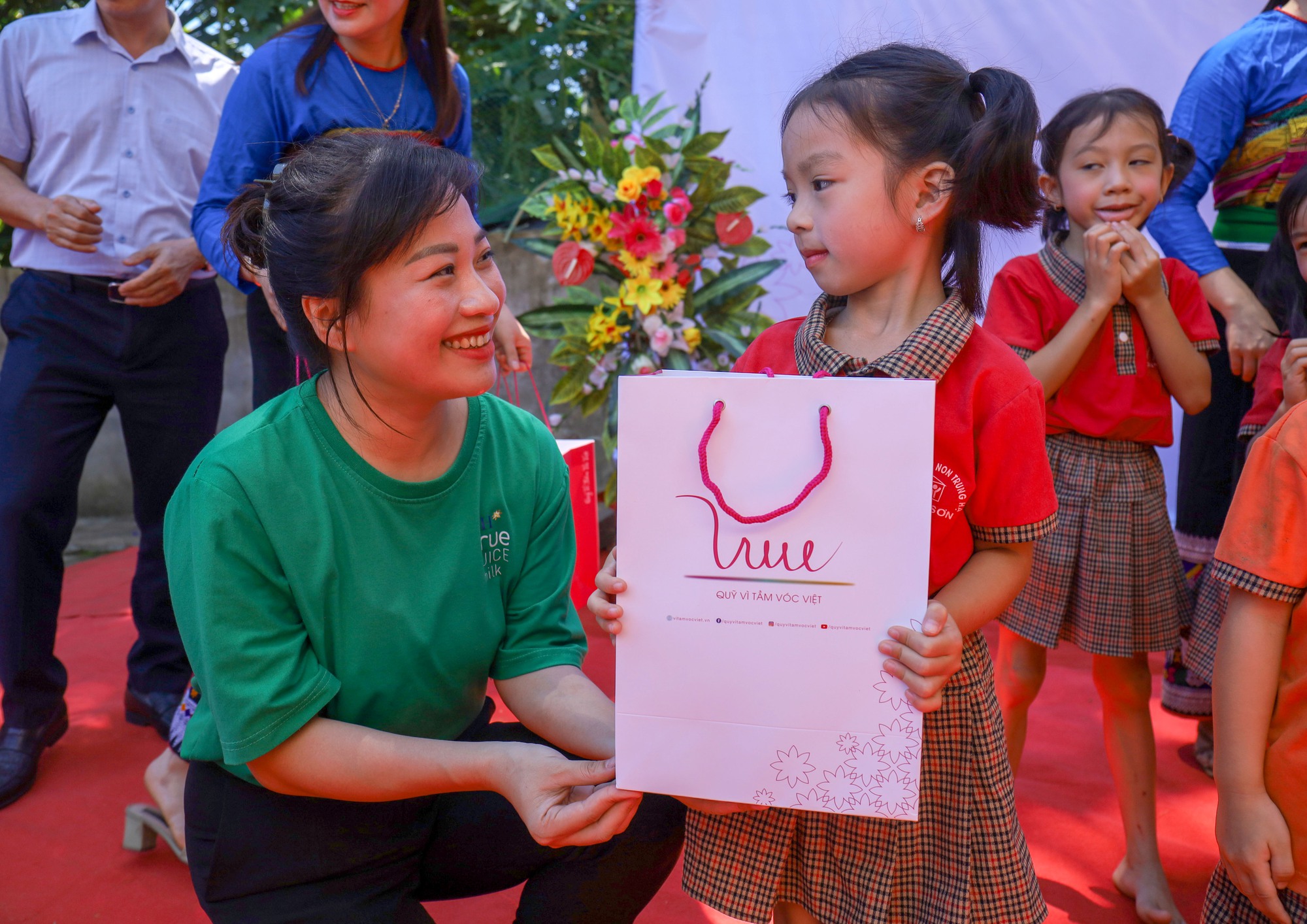 “Có điểm trường mới kiên cố, an toàn, 100% các con sẽ đến lớp” - Ảnh 8.