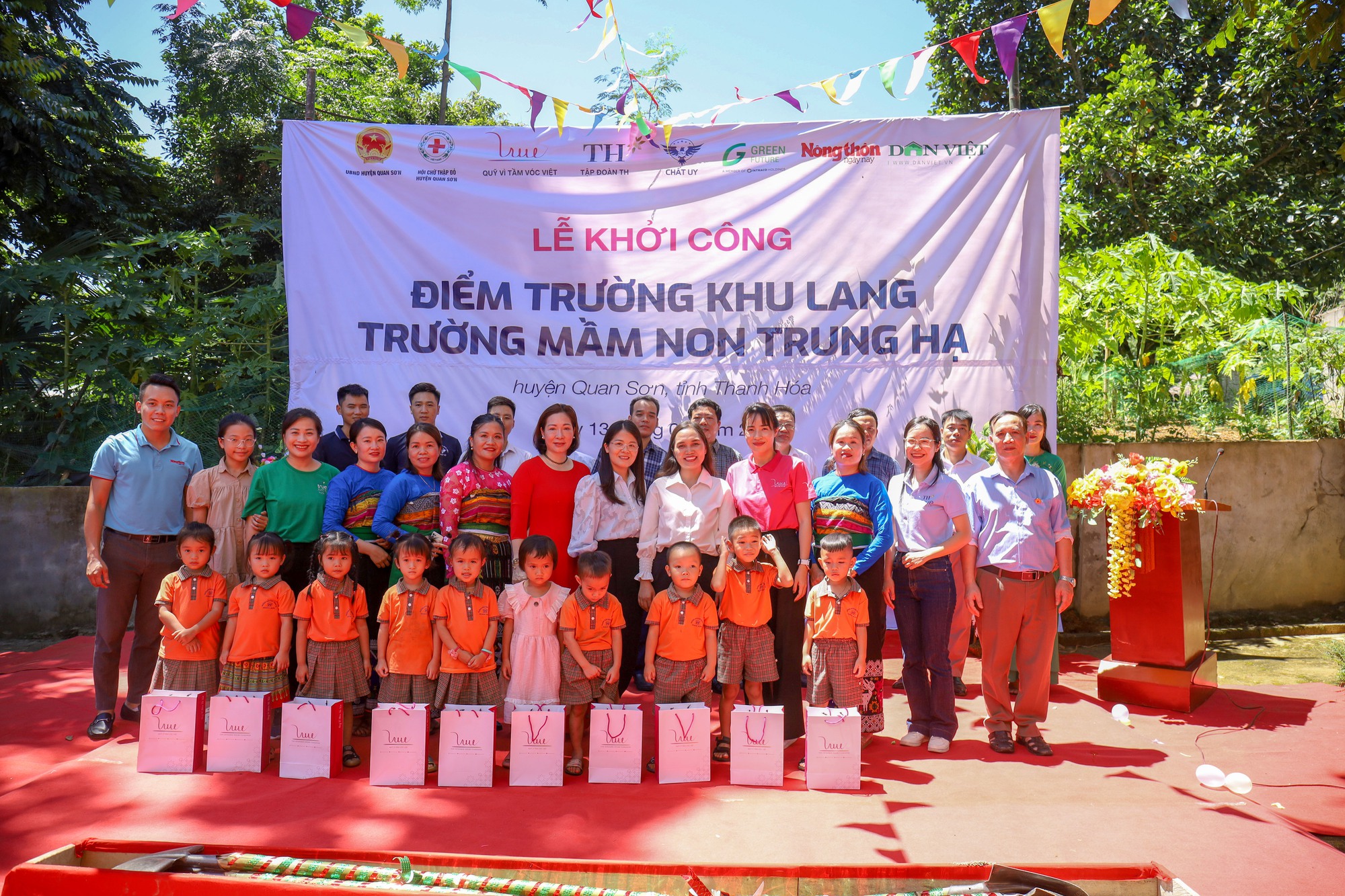 “Có điểm trường mới kiên cố, an toàn, 100% các con sẽ đến lớp” - Ảnh 14.