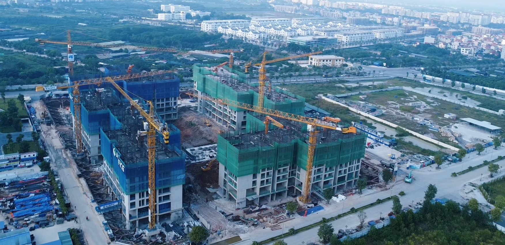 Nguồn cung bất động sản dần chuyển dịch ra vùng ven do quỹ đất trung tâm khan hiếm - Ảnh 1. Nguồn cung bất động sản dần chuyển dịch ra vùng ven do quỹ đất trung tâm khan hiếm - Ảnh 1.