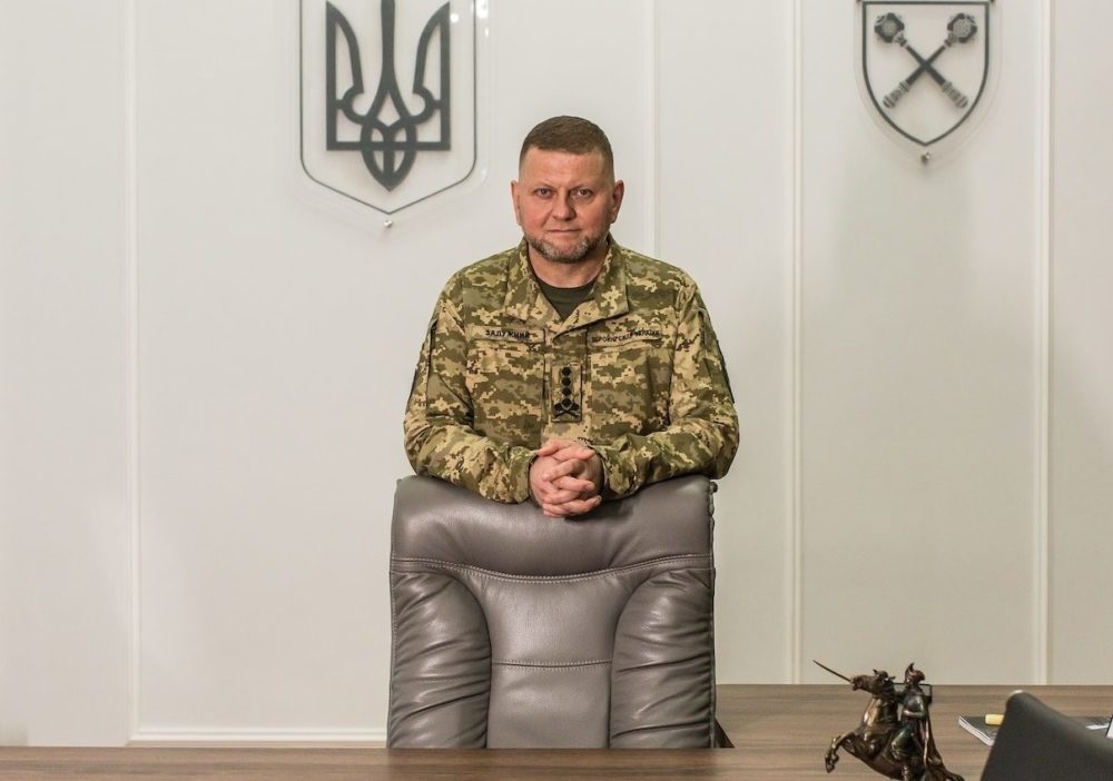 Tổng Tư lệnh Ukraine tuyên bố đanh thép: Tôi không quan tâm ông Putin nghĩ gì, tôi sẽ giành lại Crimea - Ảnh 1.