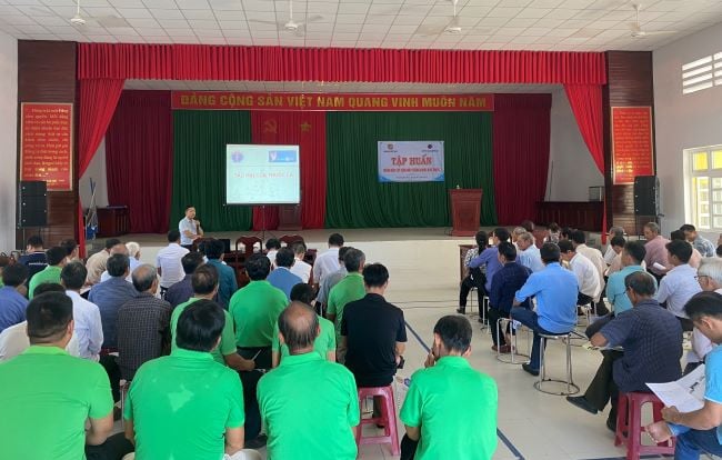 Tập huấn xây dựng môi trường không khói thuốc lá cho cán bộ Hội và hội viên, nông dân ở TT-Huế  - Ảnh 1.