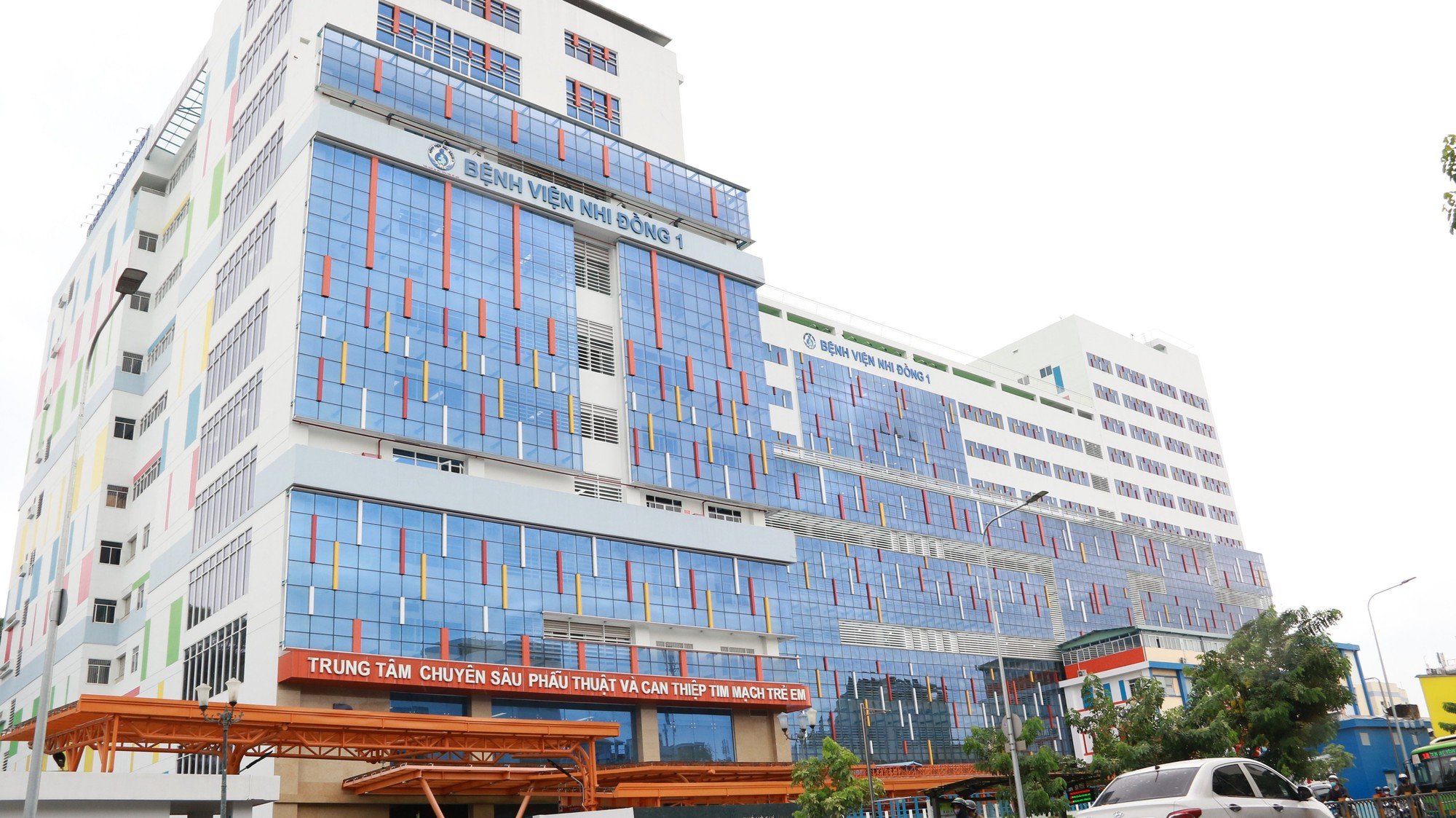 Lần đầu tiên TP.HCM có Trung tâm tim mạch trẻ em xuất sắc - Ảnh 3.