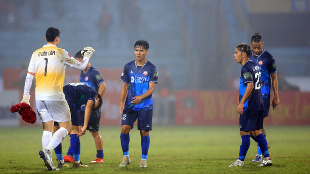 Vấn đề tài chính thành bài toán khó với nhiều CLB ở V.League - Ảnh 2.