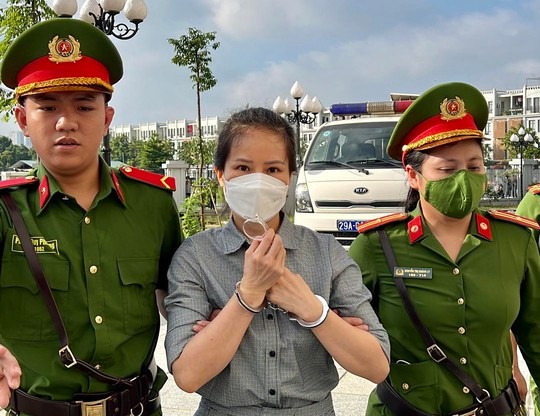 Doanh nghiệp &quot;ức&quot; khi bị từ chối cấp phép chuyến bay vì &quot;sếp không biết doanh nghiệp em là ai&quot; - Ảnh 2.