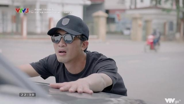 Hết thọt chân, chột mắt, Doãn Quốc Đam tiếp tục có giọng nói đầy &quot;bất ổn&quot; trong phim mới - Ảnh 4.