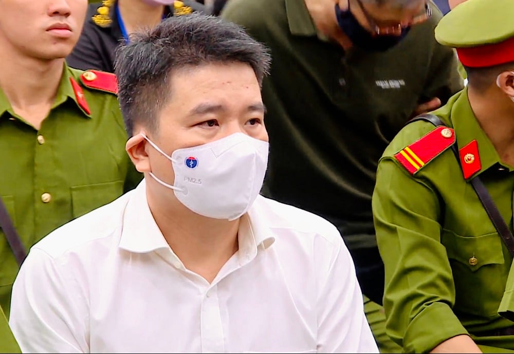 Nói lời sau cùng, cựu Phó chủ tịch Quảng Nam nảy Kiều, đọc thơ của Phật Hoàng Trần Nhân Tông - Ảnh 1.