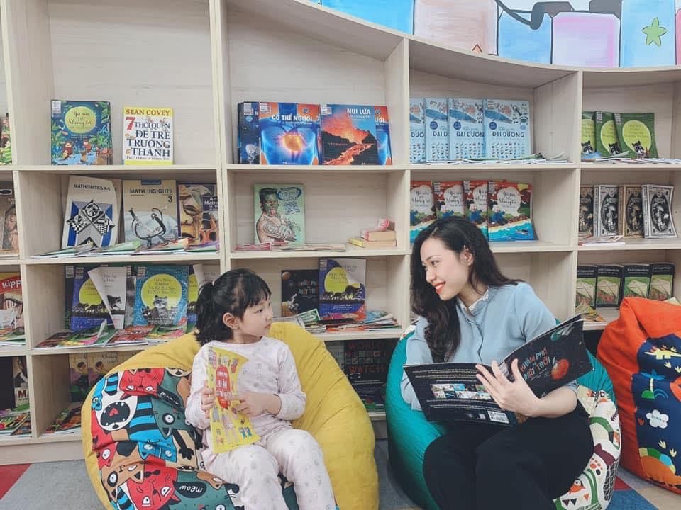 Con chưa vào lớp 1, nhiều phụ huynh đã áp lực vì chưa viết đẹp, giải toán khó như... thần đồng - Ảnh 7.